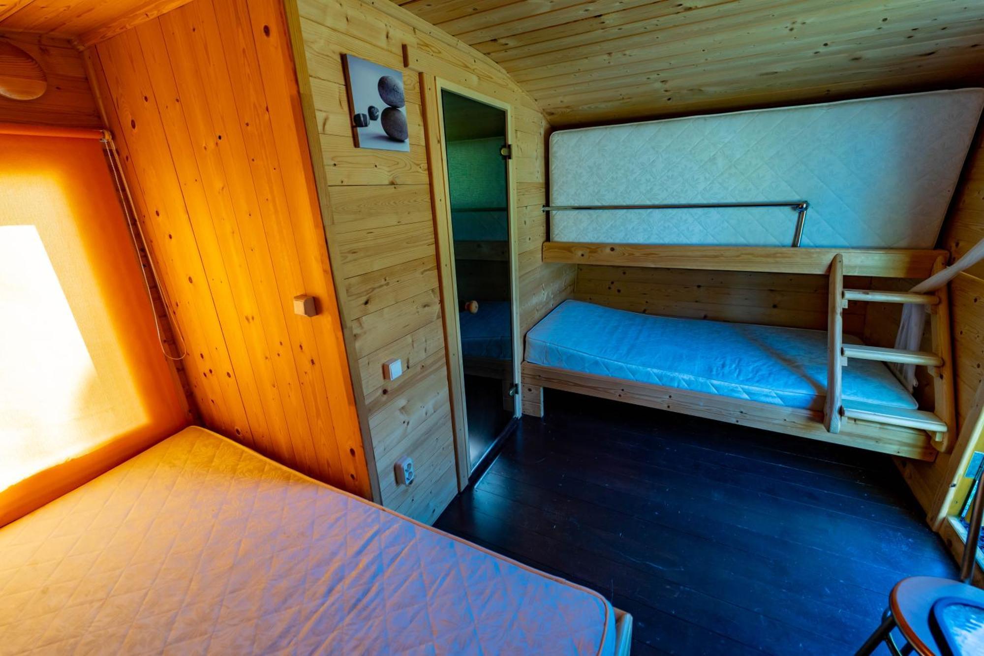Kempings Sili Jurkalne Zimmer foto